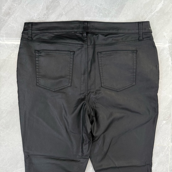 NWOT Women’s Edgely By Maurices High Rise Slim Faux Leather Pants Plus Size 20W - Picture 9 of 16